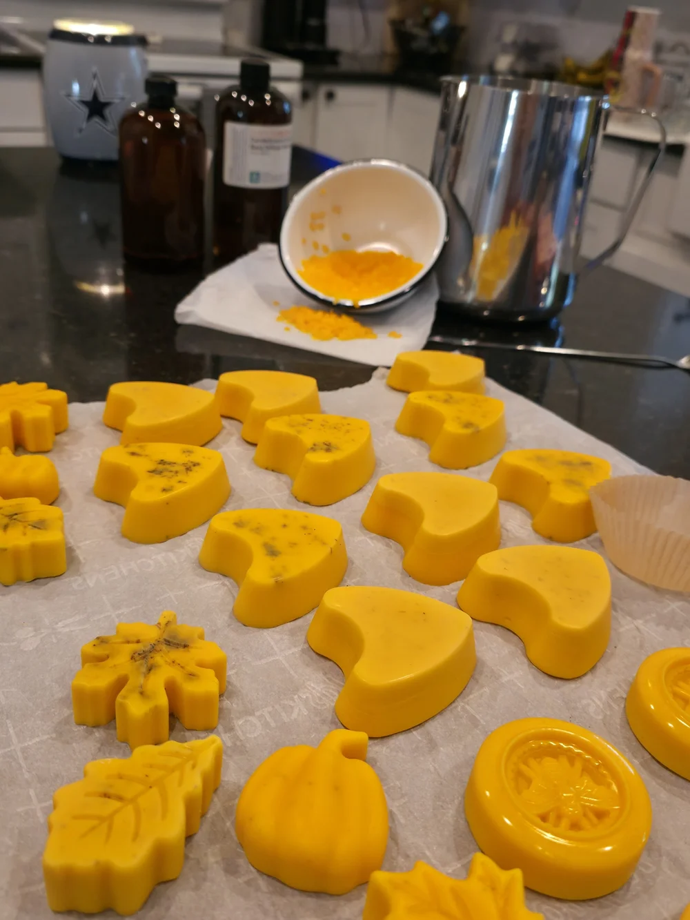 Homemade 100% Beeswax Lotion Bar Lavender Spearmint 1.3 oz Natural Body Moisturi